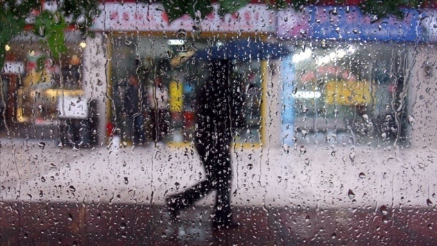 Meteorolojiden Bazı Bölgeler için sağanak uyarısı